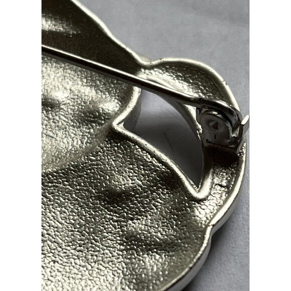 Christmas Cat In Santa Hat Dangling Legs Silver Red & Black Vintage - Picture 9 of 12